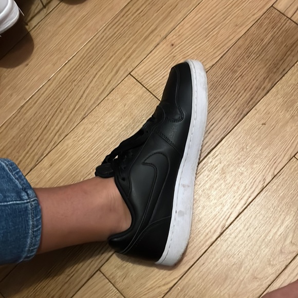 Nike Sneakers - Picture 6 of 6